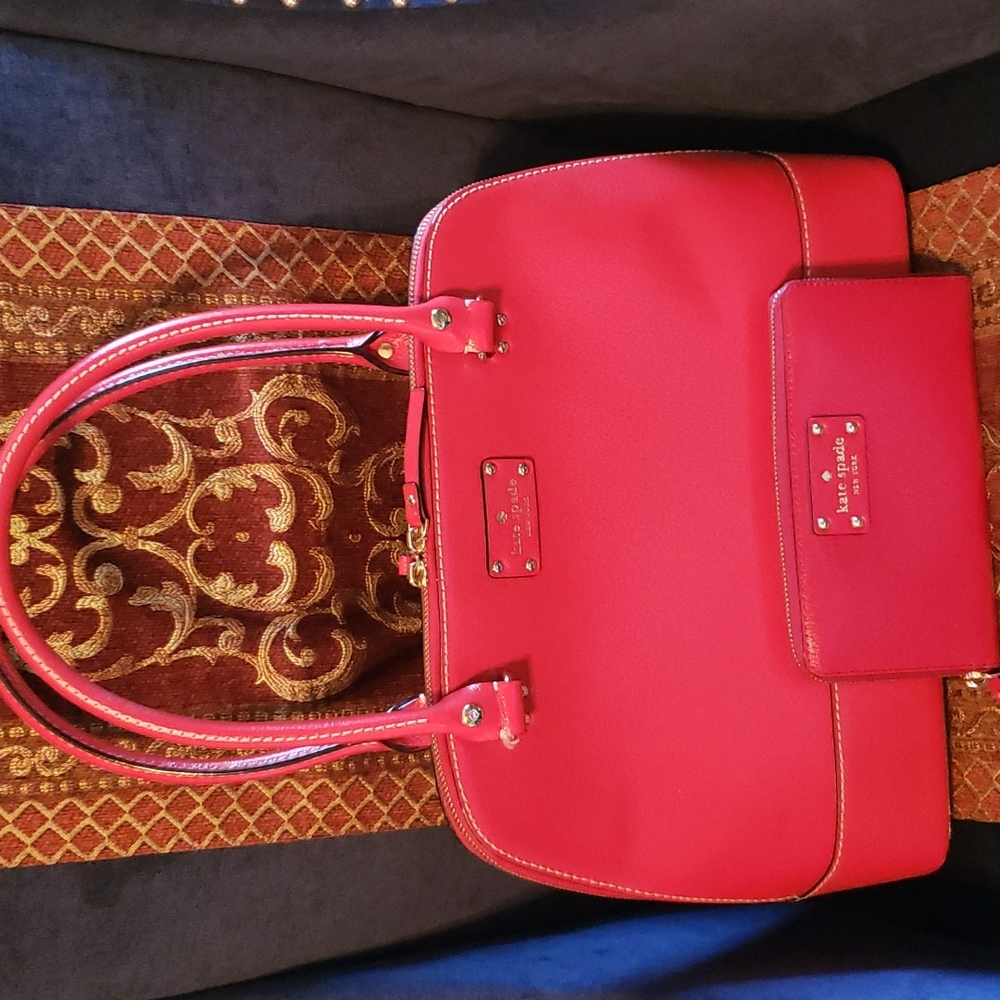 Kate Spade bag and matching wallet